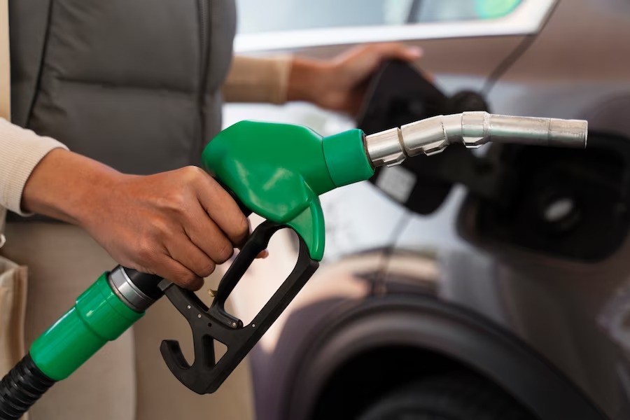 Market Realities and FX Crunch Push Petrol Prices Toward ₦1,000 per Litre